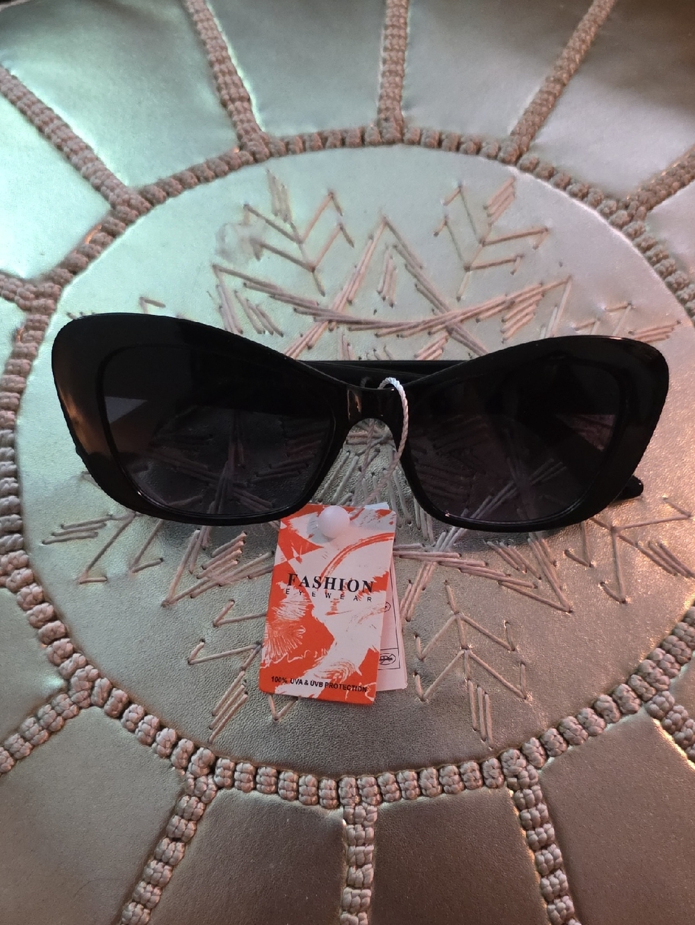 Black Women's Cat-Eye Sunglasses With Pearl Accents